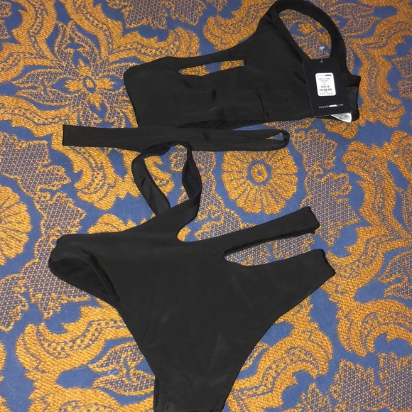 Black Strappy Swimsuit - Picture 4 of 5